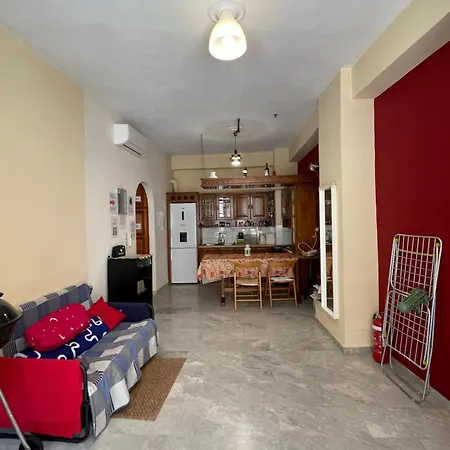 Ca' Dei Leoni - In Old Town Rustic For Independent Travelers Appartamento *